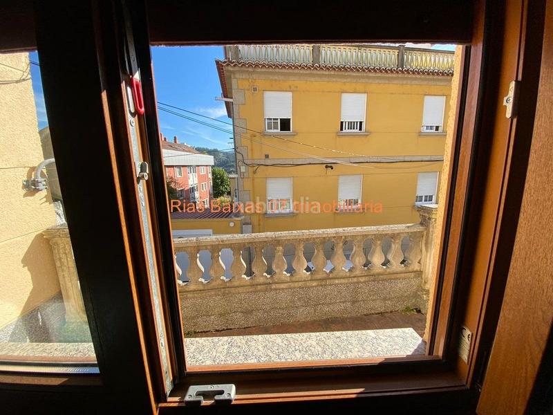Foto c6814f7c-139d-4f5a-a835-c62c93c8ea56. Casa con parcheggio in Lavadores Vigo