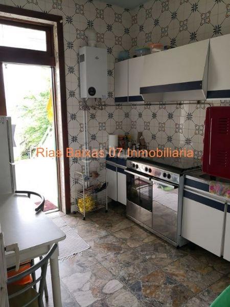 Foto cbeb7e93-09cc-4ed9-8d8c-a49f7b8216c9. Casa con parcheggio in Lavadores Vigo