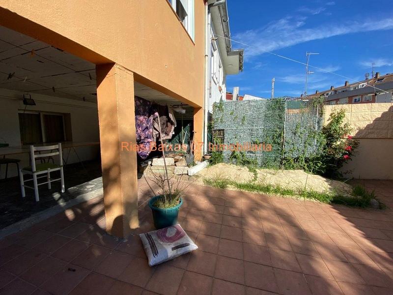 Foto e6f01dc6-0217-4823-8ee3-370cecee2d5e. Casa con parcheggio in Lavadores Vigo