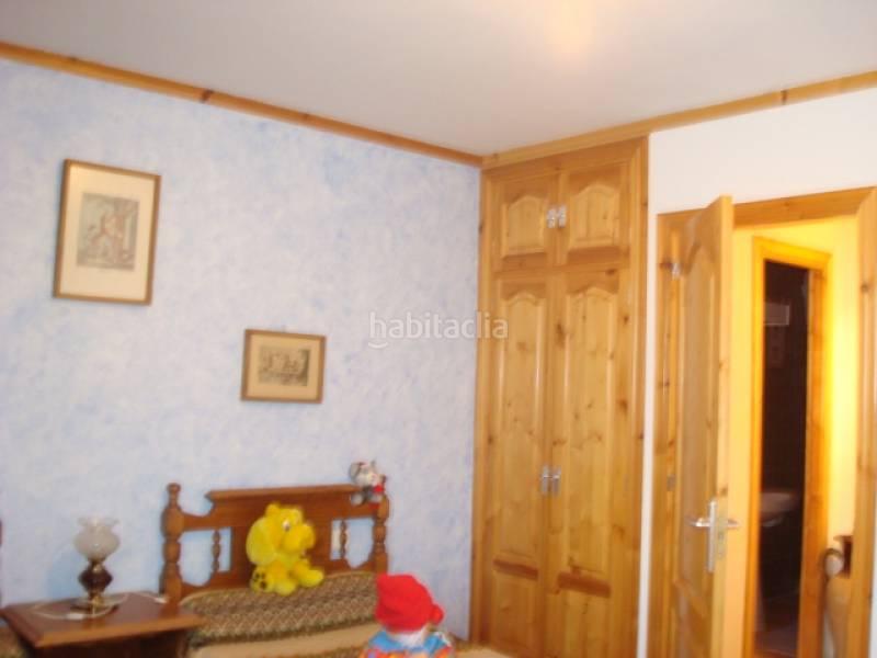 Foto 327d995f-1d74-4256-a77b-85583067f3c6. Pis amb aparcament piscina a Pobra de Trives (A)