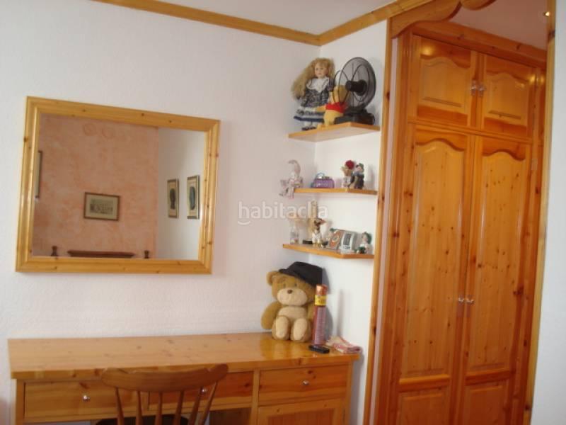 Foto 5e4f3a3c-528d-4494-9d51-6d650dc9acf2. Pis amb aparcament piscina a Pobra de Trives (A)