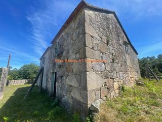 Maison à Mos. Ref 4003 casa piedra para reformar con gran parcela de 3623m2  m