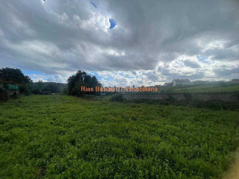 Foto ba41fffa-6111-4b3e-bef6-caa07001fbc8. Terreno residencial ref 4195 solar 1059m2 zona guizan en Mos