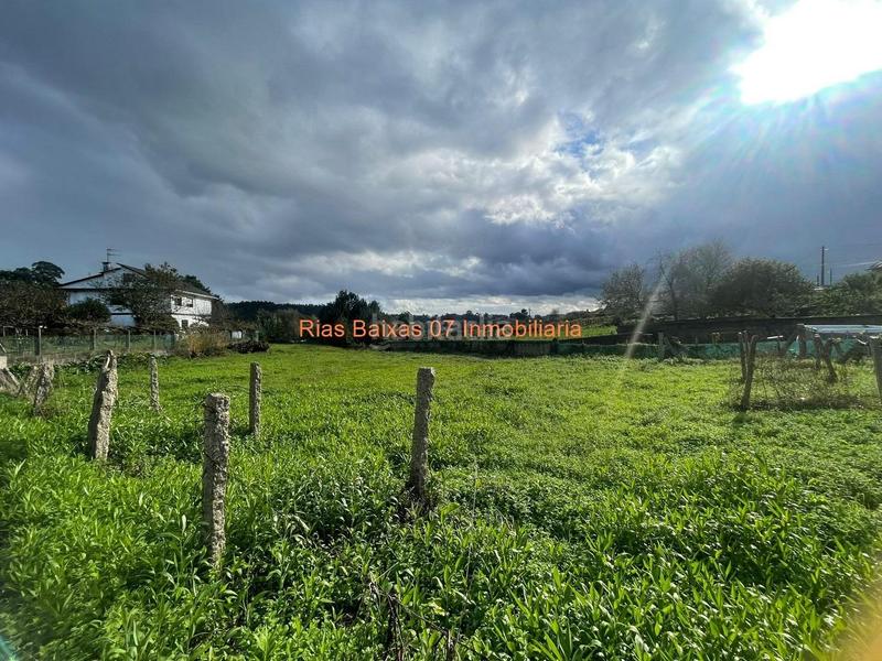 Foto e9473a25-224a-4a1f-8c1a-6025d6006736. Terreno residencial ref 4195 solar 1059m2 zona guizan en Mos