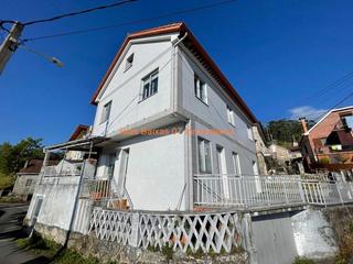 Casa a Parroquias Rurales. Ref 4215 casa 5 dorm. con vistas a la ria zona pontesampaio  sou