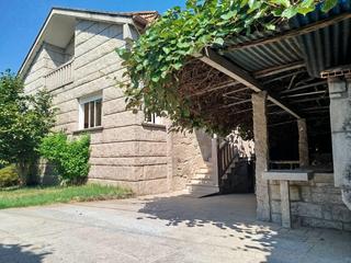 Maison à Mos. Ref 7000 casa 5 dormitorios con parcela de 637 m2 cerrada pereir
