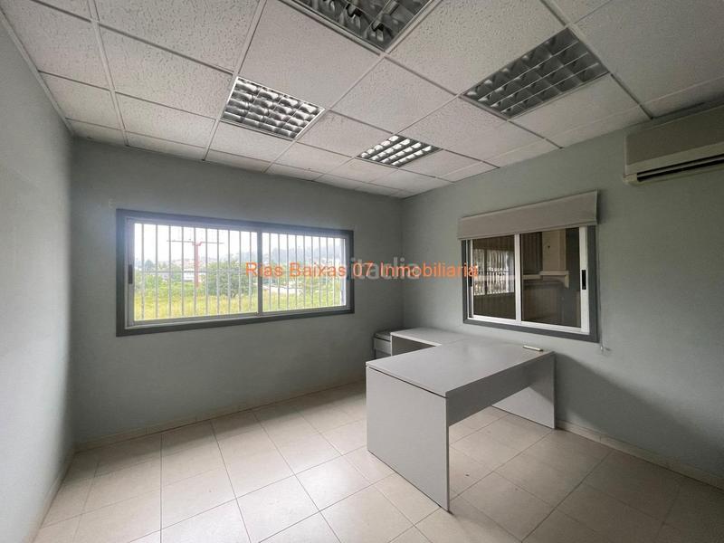 Foto 9bb40a08-6909-41ac-bc5c-a4257a7adad2. Alquiler nave industrial ref 4228 nave industrial 560m2 con amplias oficinas en Vigo