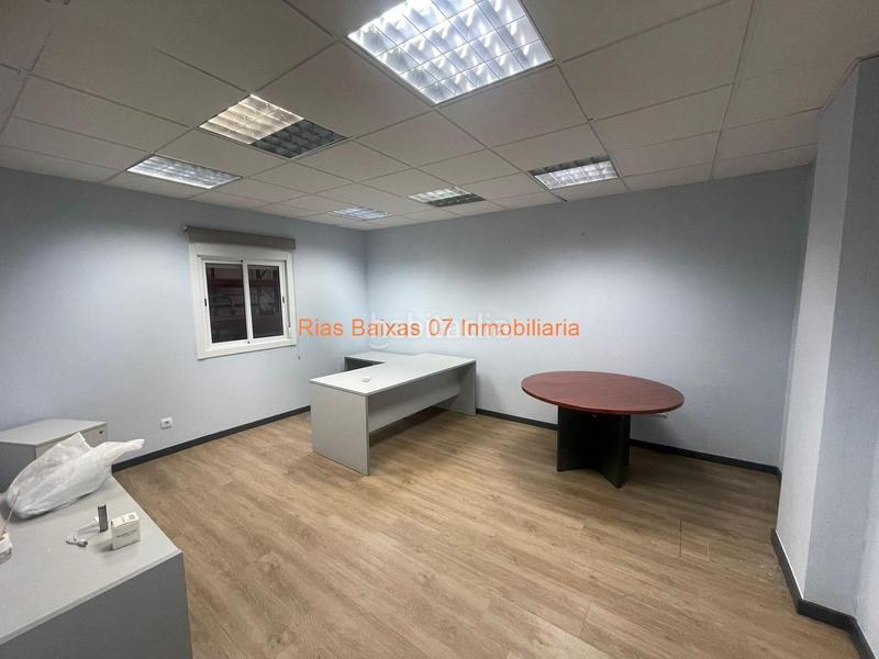 Foto ebdf7bd0-d1da-48b8-b8c5-187d408b0382. Alquiler nave industrial ref 4228 nave industrial 560m2 con amplias oficinas en Vigo