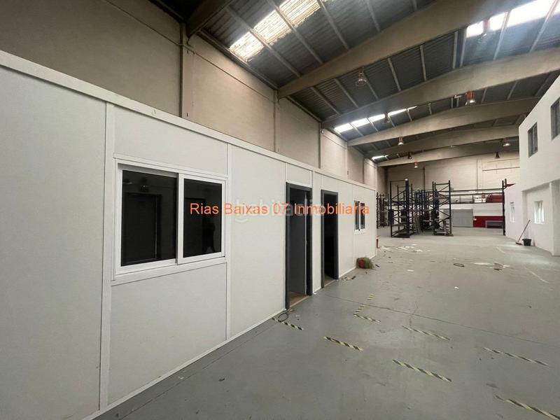 Foto 7ca4be6d-6f62-47de-970a-a142b25ae310. Location bâtiment à usage industriel dans Comesaña - Matamá Vigo