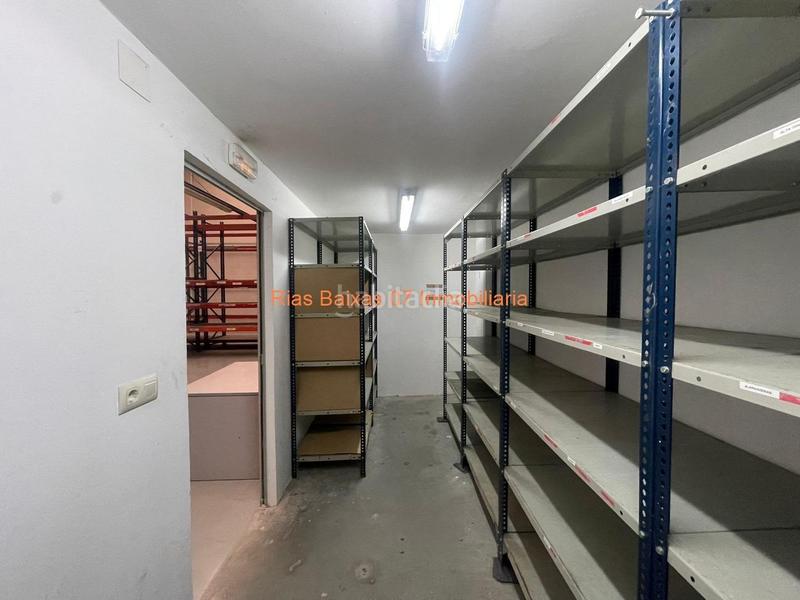 Foto 0f35b152-4b9d-4de9-9440-83a54b9faefa. Rent industrial building in Comesaña - Matamá Vigo