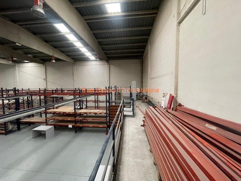 Foto 66270462-fcdd-4d92-828b-f8f766cfbe46. Rent industrial building in Comesaña - Matamá Vigo