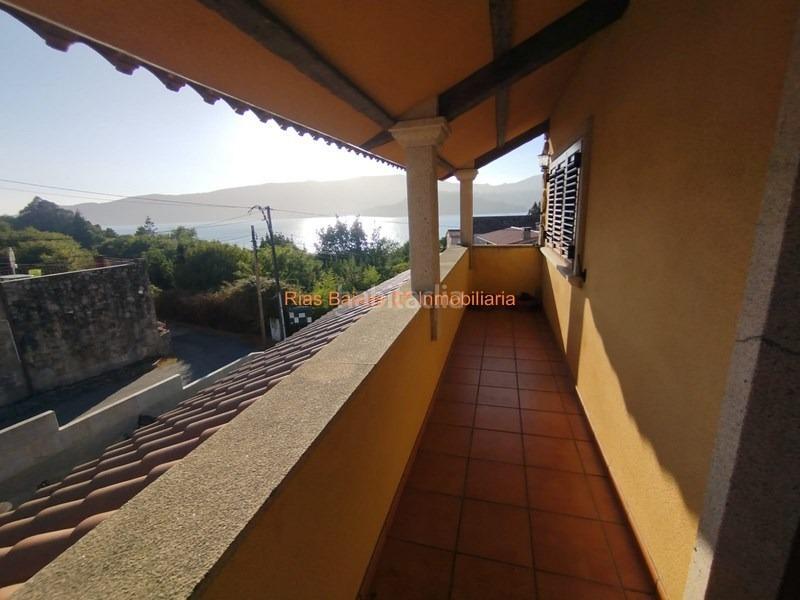 Foto 32b530c2-e98d-4774-993f-8f7887e97662. Casa ref 7004 chalet 4 dorm. con piscina y vistas al mar en Redondela