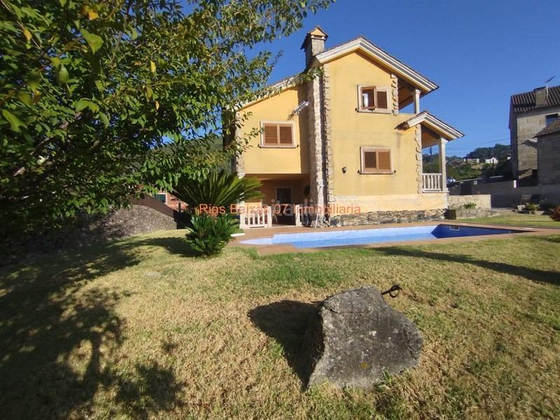 Foto b517067a-6284-445c-be92-963025db9f7b. Casa ref 7004 chalet 4 dorm. con piscina y vistas al mar en Redondela
