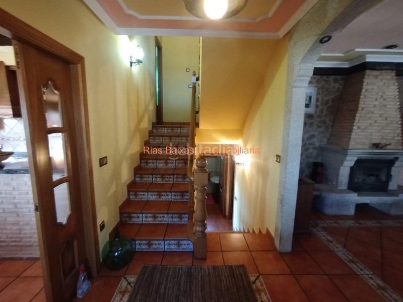 Foto c5985699-ebbd-4851-a8f2-941f087825c0. Casa ref 7004 chalet 4 dorm. con piscina y vistas al mar en Redondela