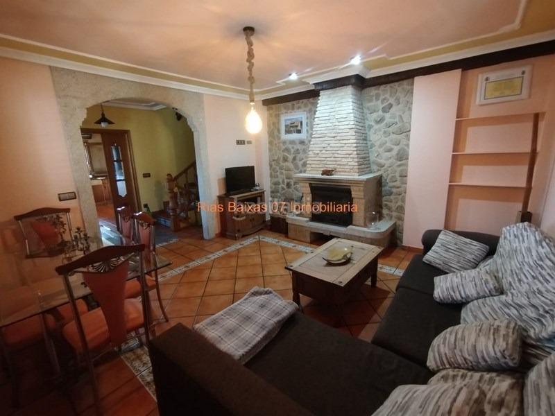 Foto cc40f131-62dc-411c-8f22-2936aead9c2b. Casa ref 7004 chalet 4 dorm. con piscina y vistas al mar en Redondela