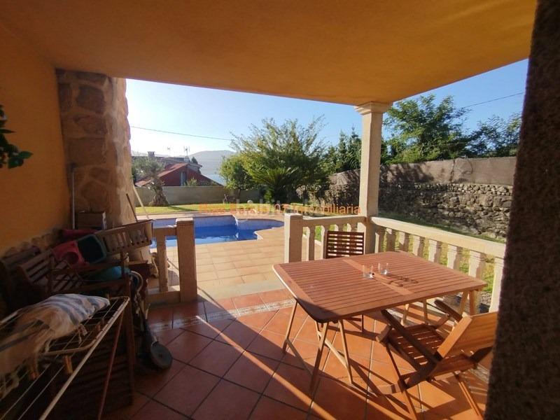 Foto cff9a41e-497f-4467-878e-8329ba5b6a8d. Casa ref 7004 chalet 4 dorm. con piscina y vistas al mar en Redondela