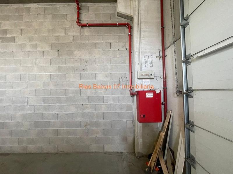 Foto 2bf0cc2d-64b3-4aa2-aa8c-4dc18c68b4d5. Alquiler nave industrial ref 4232 nave industrial 575m2 diáfana y contraincendios puxeiros en Mos