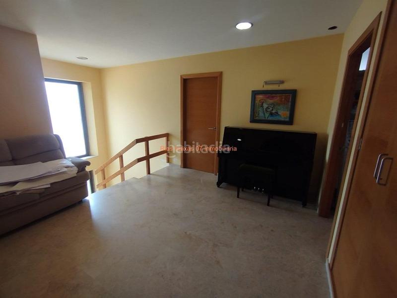 Foto e436a7d9-a300-43c8-93ea-83ea61e9a42f. Casa ref 7005 chalet de piedra 6 dorm. con vistas despejadas zona alta mos mos en Vigo