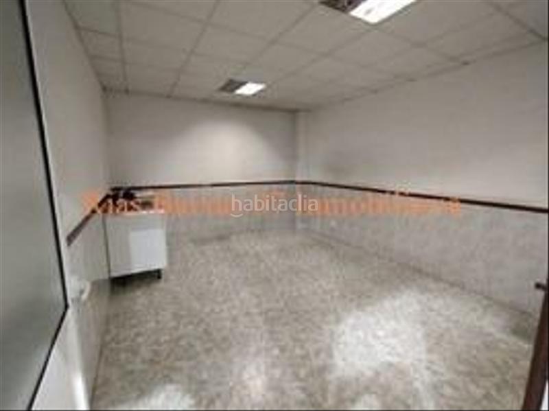 Foto 3efd090f-5c45-44be-b1ad-b5e05e73592a. Lloguer nau industrial a Porriño (O)