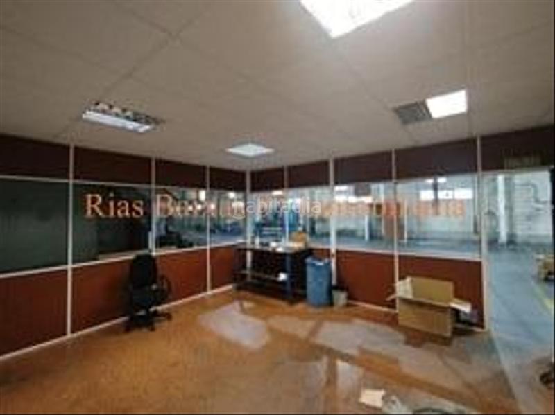 Foto e3a5bd7c-891b-42ef-887e-068078d520a6. Lloguer nau industrial a Porriño (O)