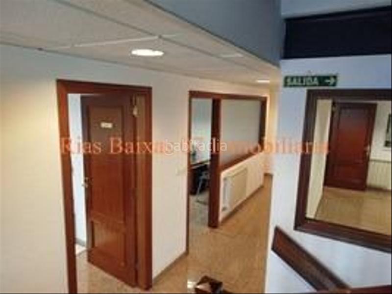 Foto fbf98490-3ba0-4ada-81fa-b6c5c613569a. Lloguer nau industrial a Porriño (O)