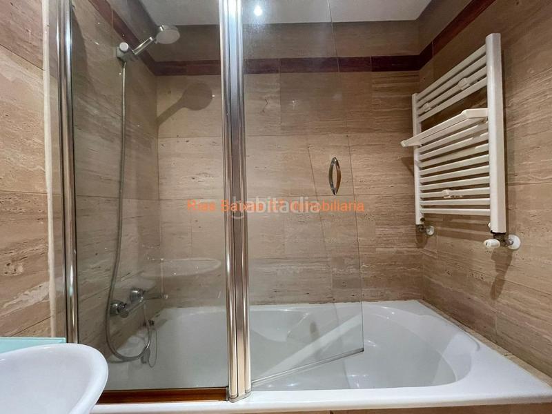 Foto ce7b6484-afcc-469c-9348-e750d4a434c5. Lloguer pis amb calefacció aparcament piscina a Alcabre Vigo