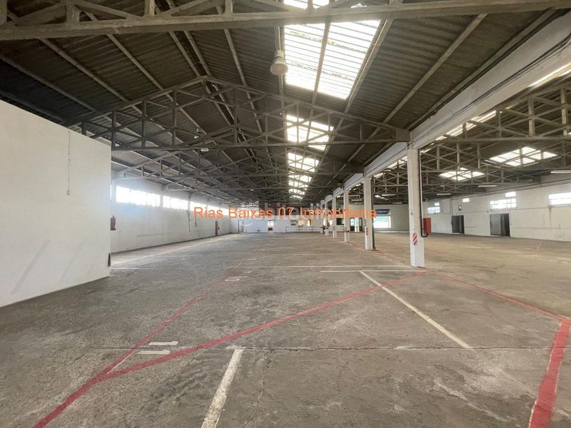 Foto 901b30e9-a152-4e0d-8633-82961731c7b5. Location bâtiment à usage industriel dans Mos