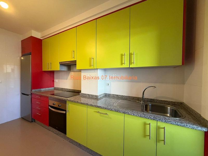 Foto 4bb95d77-76ca-4865-bab8-9dea24eeefd9. Pis amb calefacció aparcament a Soutomaior