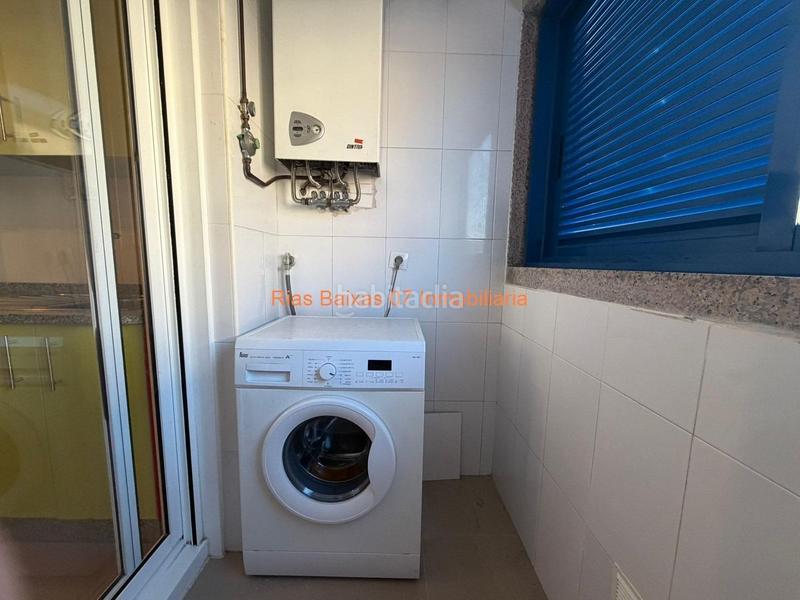 Foto ac8ec90a-9430-4f60-a676-c4660957c085. Pis amb calefacció aparcament a Soutomaior