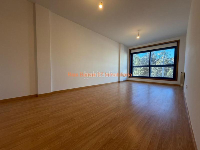 Foto f07d12bc-f9d7-4c7f-867f-819ce32b1d54. Pis amb calefacció aparcament a Soutomaior