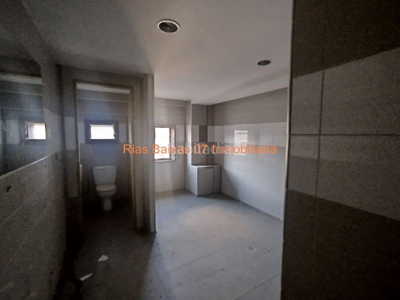 Foto 26d9fcb5-8ce0-4b7e-a07a-f658e995d220. Nau industrial a Comesaña - Matamá Vigo