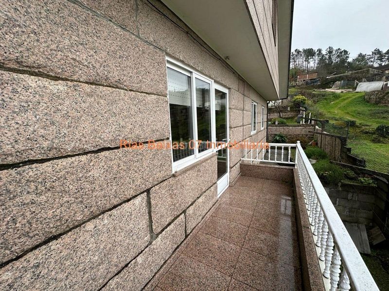 Foto aa73575f-3fdd-4ee0-a8f3-bca78a7f2233. Casa amb aparcament a Porriño (O)