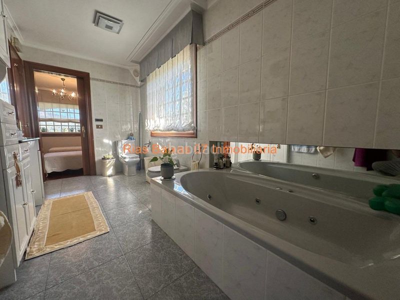 Foto 3628a672-8f91-42cc-b62e-9da0d13d9801. Casa con parcheggio in Mos