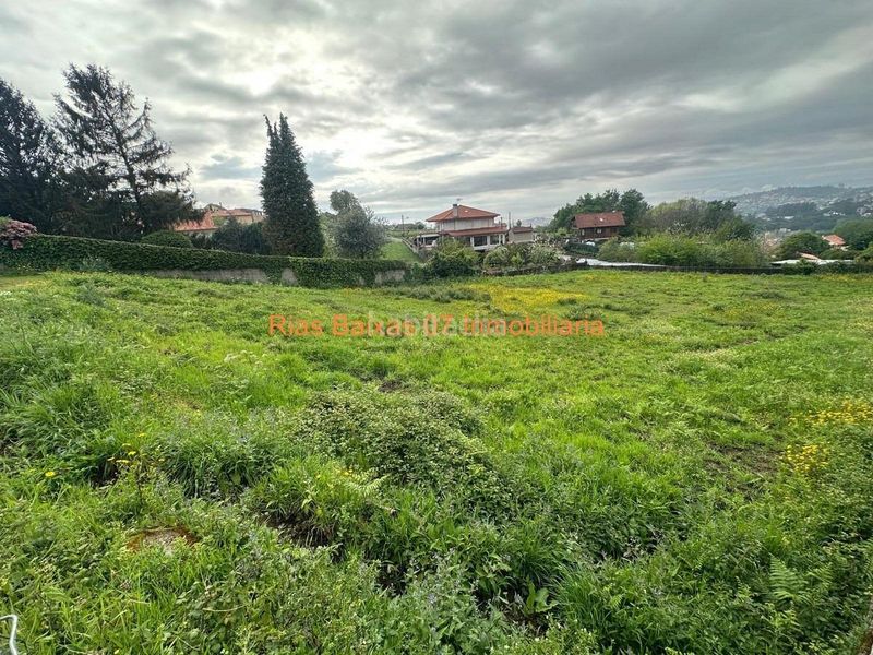 Foto f76db86c-9ba7-4c2b-a571-b90e33769807. Terreny residencial a Cabral - Candeán Vigo