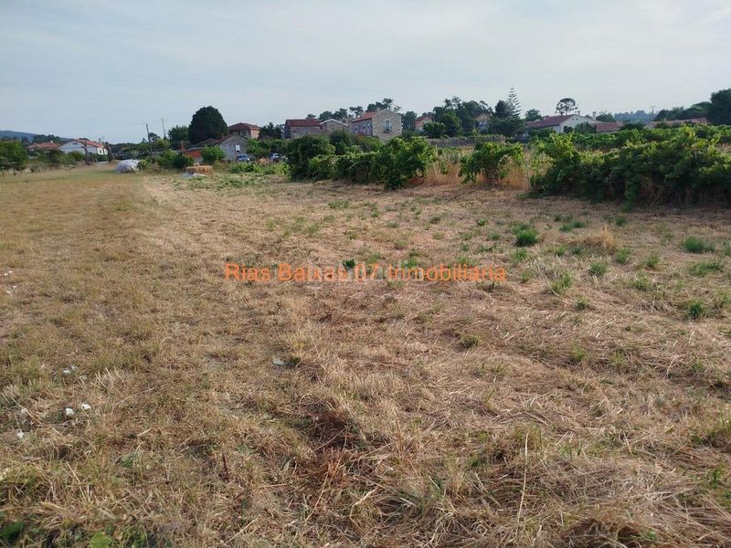 Foto e1230da4-999e-42c2-b000-d512fbf79b6d. Terreny residencial a Tomiño