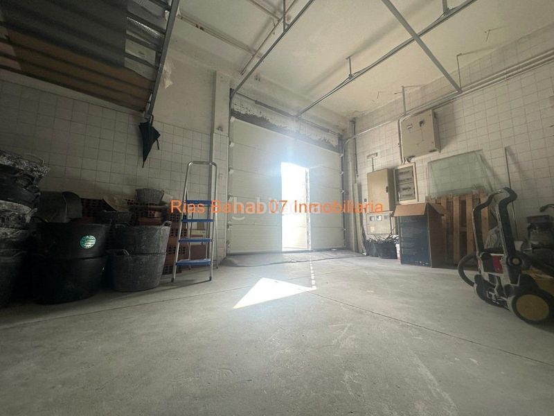 Foto e21a40c4-aab5-4849-96f7-68f3dff4ca6b. Casa ref 7072 casa 3 dorm. con gran bajo comercial independiente en cabral en Vigo