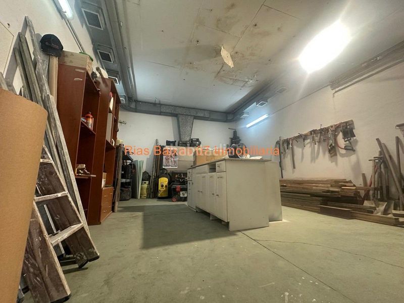 Foto fe7f102f-960d-4d3b-a487-5e245c58015a. Casa ref 7072 casa 3 dorm. con gran bajo comercial independiente en cabral en Vigo