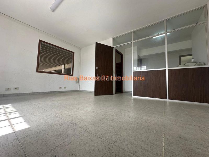 Foto 30287983-fc1d-4a74-b22b-69199ee329e0. Location bâtiment à usage industriel dans Cabral - Candeán Vigo