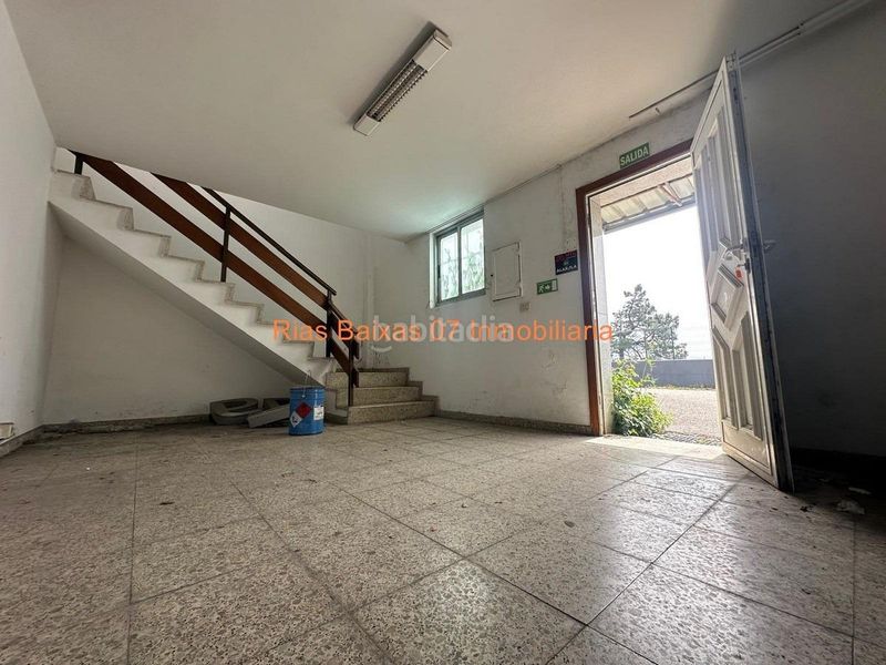 Foto c290f3a7-1201-4c3f-bdef-4f4a7b1575c0. Location bâtiment à usage industriel dans Cabral - Candeán Vigo