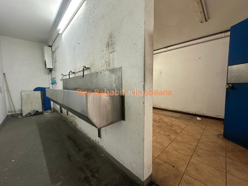 Foto f0a148d3-4f8e-4ab9-86d2-95f5b14e2095. Location bâtiment à usage industriel dans Cabral - Candeán Vigo