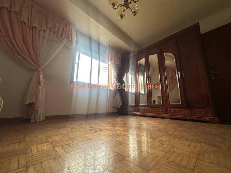 Foto b7fd3036-7f72-4a30-864d-b8f5e96ba7b6. Casa amb aparcament a Baiona