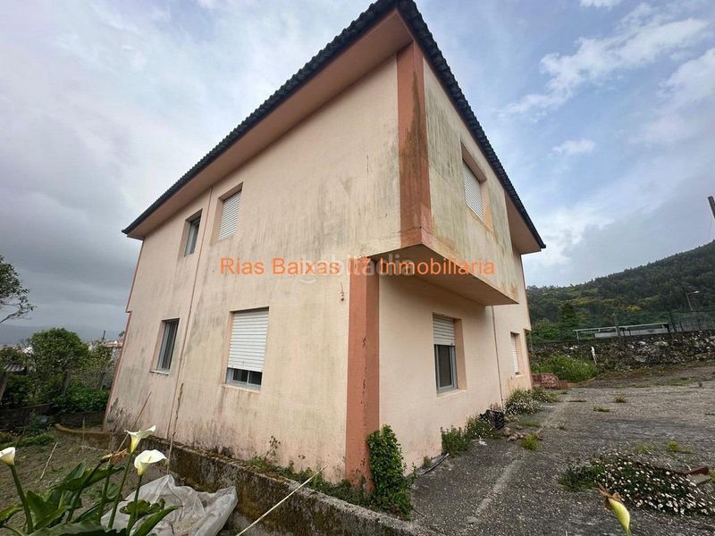 Foto f1714095-966e-4940-ac06-f51da27fcde6. Casa amb aparcament a Baiona
