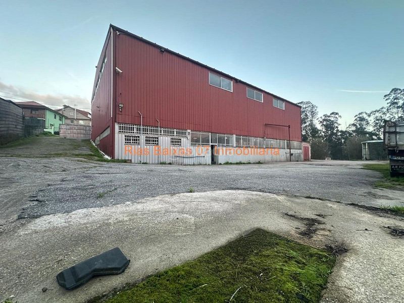 Foto d06d4b35-2ee9-4a92-866f-7f34b2885789. Location bâtiment à usage industriel dans Mos