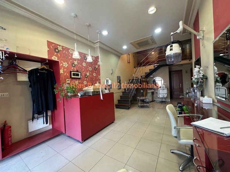 Foto 3ba344d9-09f5-4902-8239-5e4182efd29f. Local comercial a Lavadores Vigo