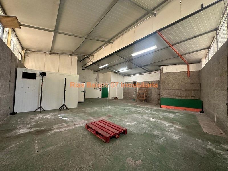 Foto ec5fb113-cd55-42ae-8961-baf4b2679d18. Lloguer local comercial a Mos