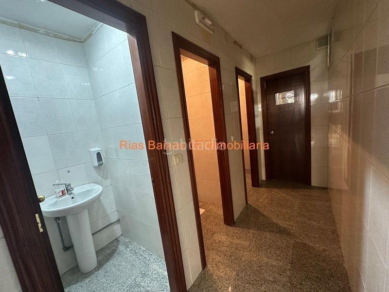 Foto f9da928f-ff29-4fc2-ac3e-b48c4d0bcfd6. Lloguer local comercial a Mos