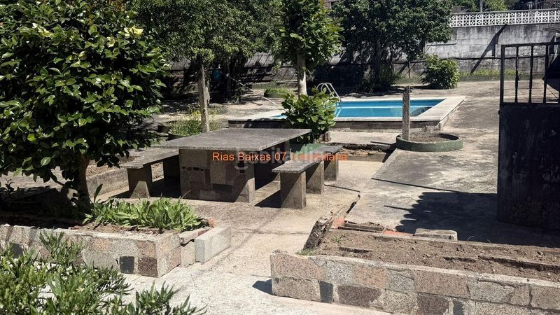 Foto 8544c753-b8bf-48f9-bb4c-c111eec1a831. Casa amb calefacció aparcament piscina a Mos