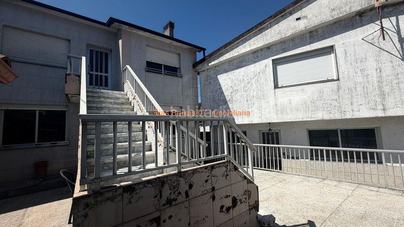 Foto 90dc34df-9a90-44fc-a079-c9daea2aa233. Casa amb calefacció aparcament piscina a Mos