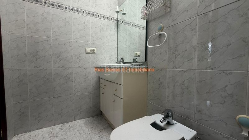 Foto b8f9a5bc-66c7-46f9-918b-7bcb4e8c9102. Casa amb calefacció aparcament piscina a Mos