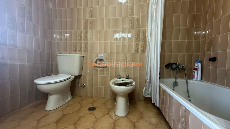 Foto d1de28c0-8ee4-436d-9385-9a9e1eb0dab9. Casa amb calefacció aparcament piscina a Mos